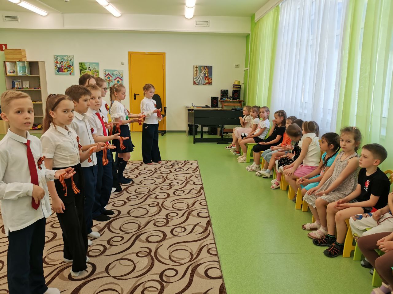 Акция «Георгиевская ленточка»: ученики 3 «М» класса в гостях у дошколят.